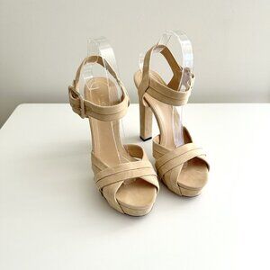 GUCCI Nude Suede Ankle Strap Chunky Heel Platform Sandals Size 38 (US 8)